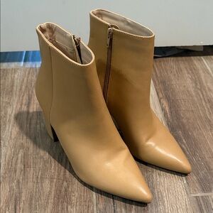 Elegant Tan Ankle Boots for Women
